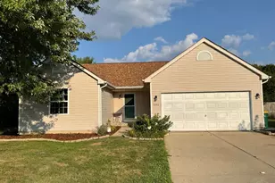 7096 Country Walk Dr, Franklin Township, OH 45005 - Photo 1