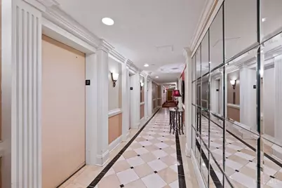 2200 Victory Parkway #2104, Cincinnati, OH 45026 - Photo 2