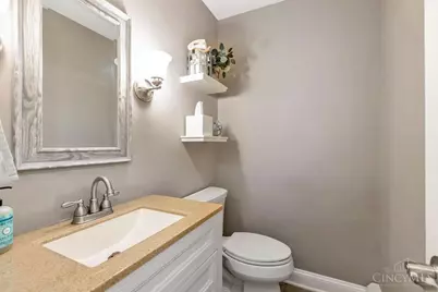 8910 Tammy Drive, West Chester, OH 45069 - Photo 6