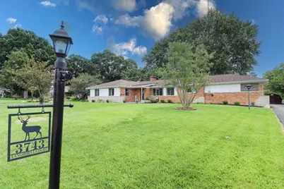 3743 Langhorst Court, Sycamore Township, OH 45236 - Photo 2