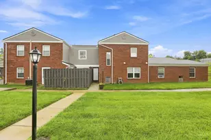 5569 Hummock Rd, Trotwood, OH 45426 - Photo 1