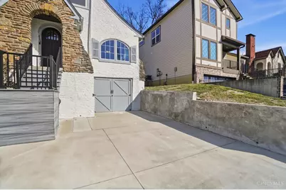 3110 Kinmont Street, Cincinnati, OH 45208 - Photo 6