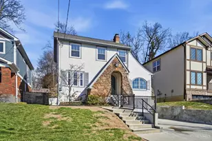 3110 Kinmont St, Cincinnati, OH 45208 - Photo 1