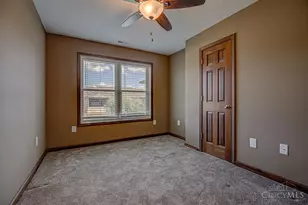 136 Pebble Crk Dr, Eaton, OH 45320 - Photo 26