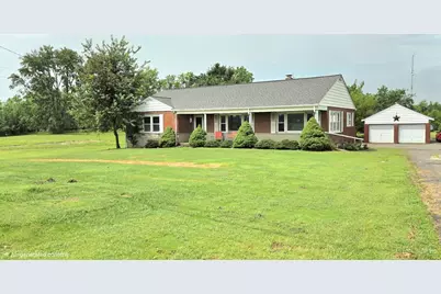656 W Plane Street, Bethel, OH 45106 - Photo 1