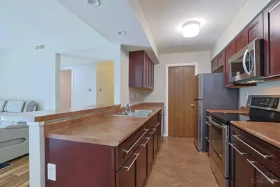 5982 Meadowcreek Drive #3, Miami Township, OH 45150 - Photo 10