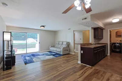 5982 Meadowcreek Drive #3, Miami Township, OH 45150 - Photo 8