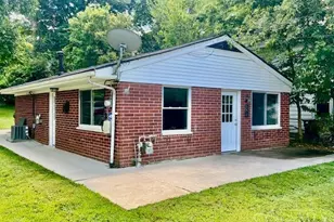 190 Ivanhoe Ave, Cincinnati, OH 45233 - Photo 1