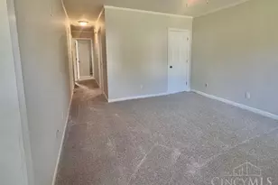 190 Ivanhoe Ave, Cincinnati, OH 45233 - Photo 8