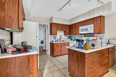 51 Aspen Court, Springdale, OH 45246 - Photo 12