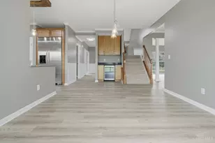 5776 Squires Gate Dr, Deerfield Township, OH 45040 - Photo 14