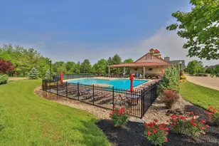 6493 Coach Light Cir, Liberty Township, OH 45011 - Photo 78