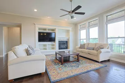 6493 Coach Light Circle, Liberty Township, OH 45011 - Photo 8