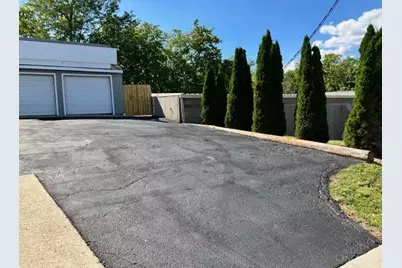 8993 Pippin Road, Colerain Township, OH 45251 - Photo 6