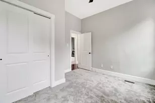 107 Corwine St, Cincinnati, OH 45202 - Photo 18