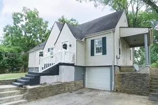 1090 Birney Ln, Anderson Township, OH 45230 - Photo 2