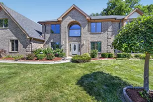 861 Kelsey Ct, Washington Twp, OH 45458 - Photo 4