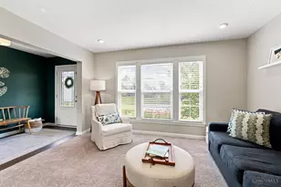 2754 Buckridge Dr, Miami Township, OH 45233 - Photo 4