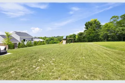 2754 Buckridge Drive, Miami Township, OH 45233 - Photo 36