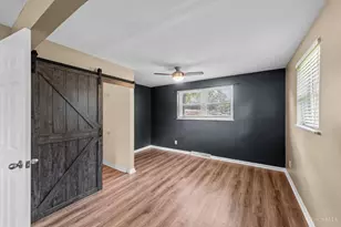 1300 Michael Ln, Miami Township, OH 45150 - Photo 12