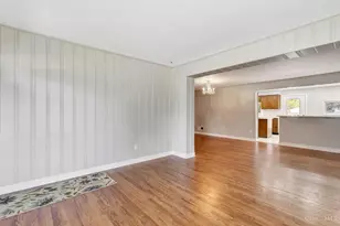769 Connie Ln, Union Township, OH 45245 - Photo 14