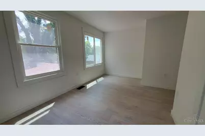 412 N Wayne Avenue, Lockland, OH 45215 - Photo 10