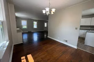 3646 Lakewood Dr, Green Township, OH 45248 - Photo 6