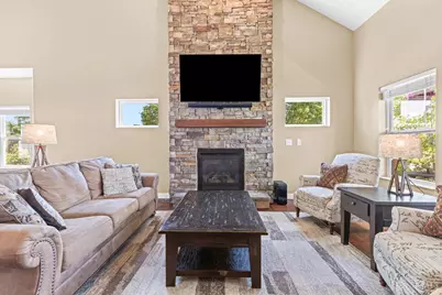 3128 Artisan Way, Hamilton Township, OH 45152 - Photo 8