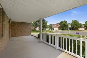 7861 Winding Creek Ct, Deerfield Township, OH 45040 - Photo 4