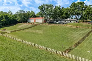 3385 Middle Run Rd, Sugarcreek Twp, OH 45068 - Photo 2