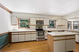4427 Bromyard Ave, West Chester, OH 45241 - Photo 10
