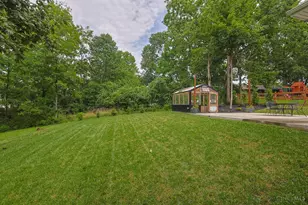 1698 Fieldcrest Dr, Lawrenceburg, IN 47025 - Photo 46