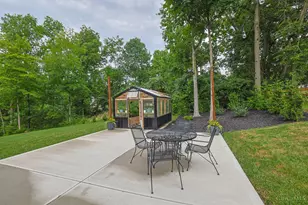 1698 Fieldcrest Dr, Lawrenceburg, IN 47025 - Photo 44