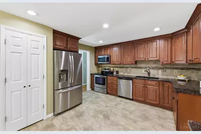 4248 Simca Lane, Green Township, OH 45211 - Photo 16