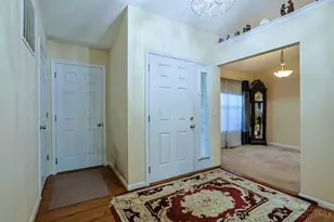 728 Sonya Ct, Monroe, OH 45050 - Photo 4