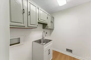 6349 Paxton Woods Dr, Miami Township, OH 45140 - Photo 24