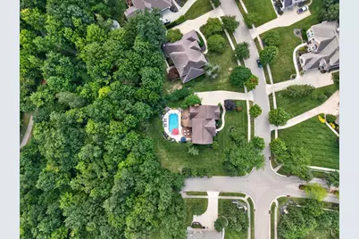 9773 Farmstead Drive, Symmes Township, OH 45140 - Photo 2