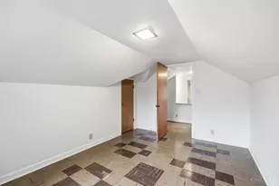 3783 S Broadlawn Cir, Silverton, OH 45236 - Photo 22