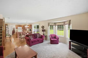 5790 Willowcove Dr, Cincinnati, OH 45239 - Photo 12