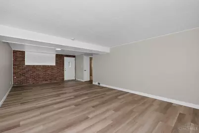 121 Biscoe Drive, Reading, OH 45215 - Photo 18