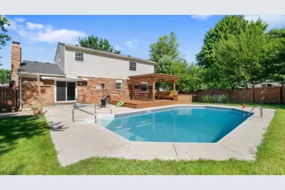 7848 Red Fox Drive, West Chester, OH 45069 - Photo 2