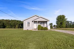 158 Montana Dr, Jackson Township, OH 45171 - Photo 2