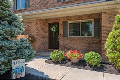 7301 Cimmeron Drive, Liberty Township, OH 45044 - Photo 2