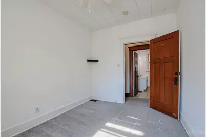 2555 Fairview Avenue, Cincinnati, OH 45219 - Photo 22