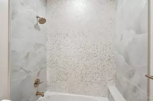1635 Clayton St, Cincinnati, OH 45206 - Photo 28