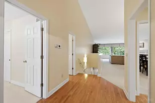 104 Miami Lakes Dr, Milford, OH 45150 - Photo 6