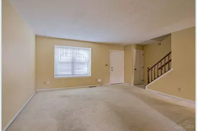 3423 Sunbury Lane, Colerain Township, OH 45251 - Photo 8