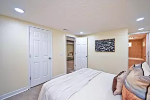 6555 Daly Rd, Cincinnati, OH 45224 - Photo 36