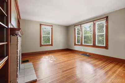 1530 Kinney Avenue, Cincinnati, OH 45231 - Photo 8