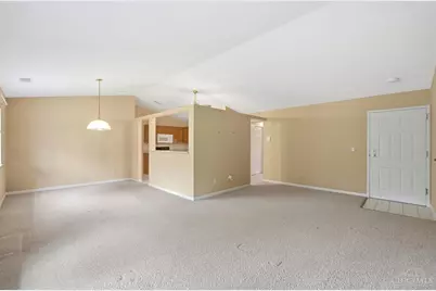 8771 Carrousel Park Circle #152, Colerain Township, OH 45251 - Photo 6